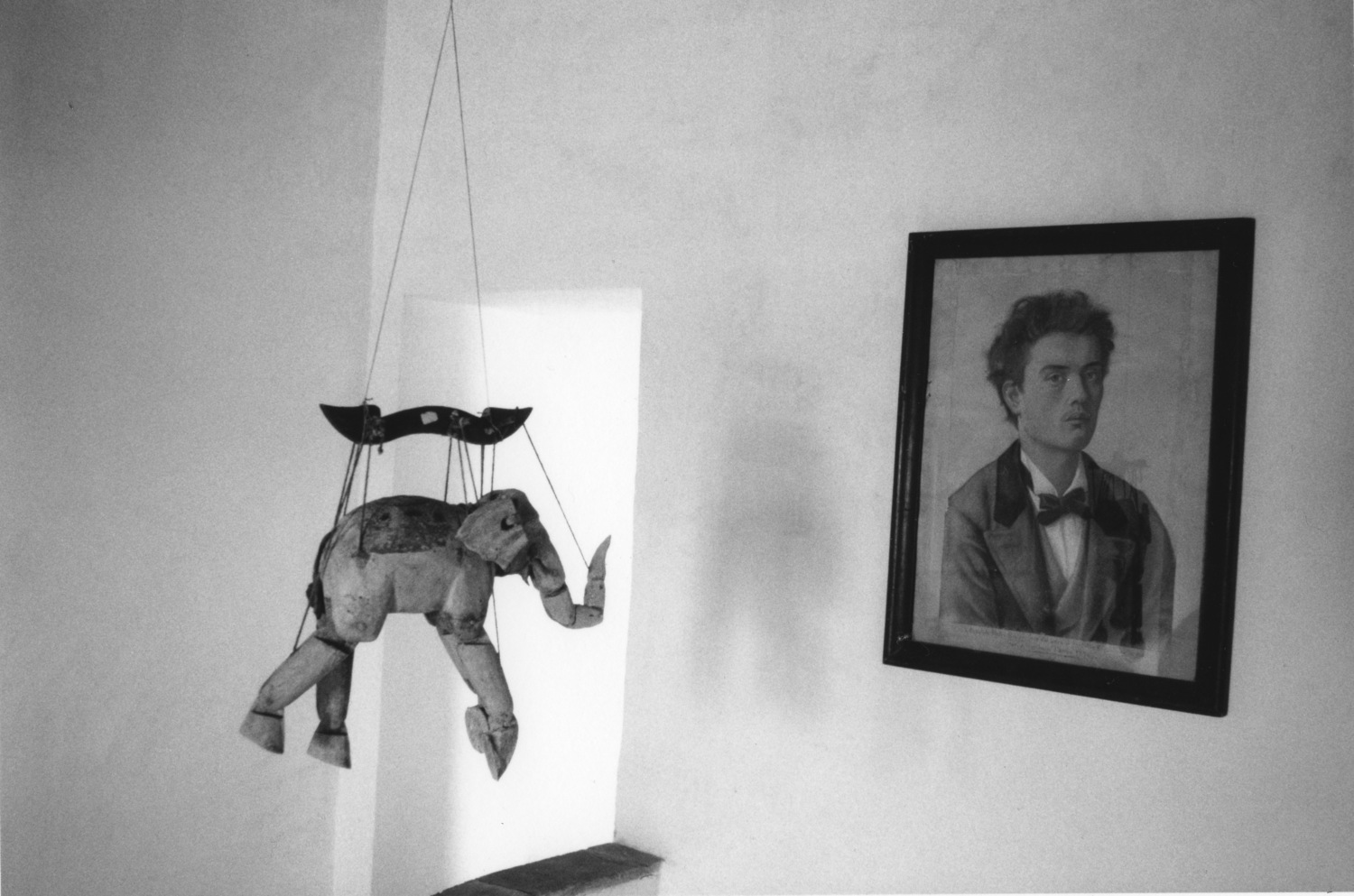 L'éléphant et le tableau, 1988-1989